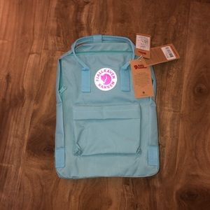 NWT fjallraven kanken air blue